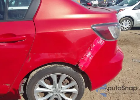 2010 Mazda Mazda3 S Grand Touring from USA, damaged, VIN JM1BL1S5XA1104621